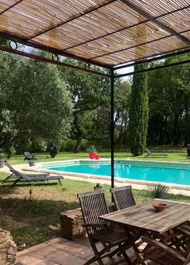 Domaine Du Commandeur Bed & Breakfast Mondragon Екстериор снимка