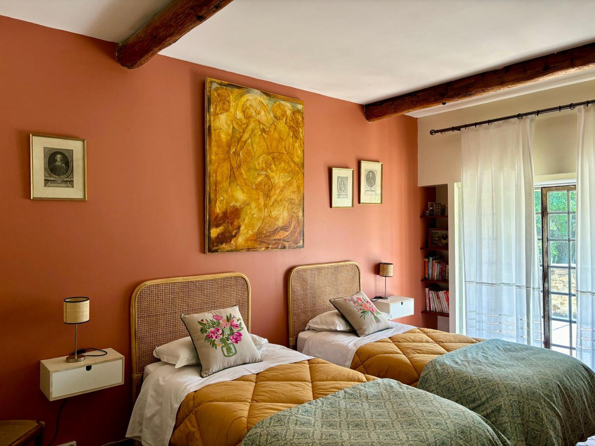 Domaine Du Commandeur Bed & Breakfast Mondragon Екстериор снимка