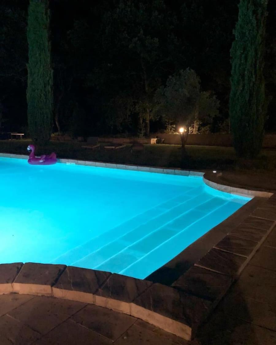 Domaine Du Commandeur Bed & Breakfast Mondragon Екстериор снимка